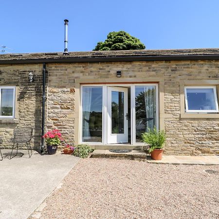 1 Barn Cottages Halifax Bagian luar foto